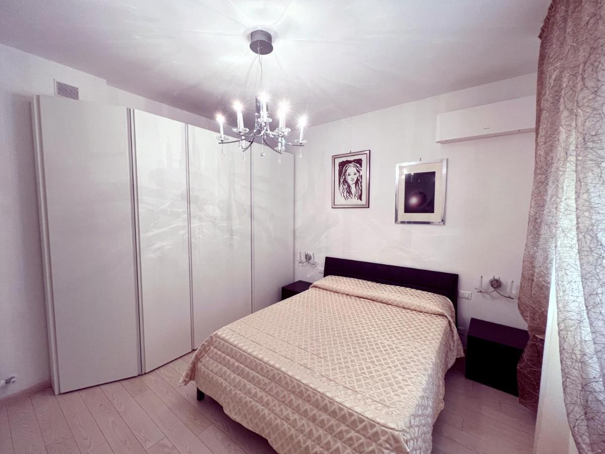 דירות לה ספציה La Casa Di Mila מראה חיצוני תמונה
